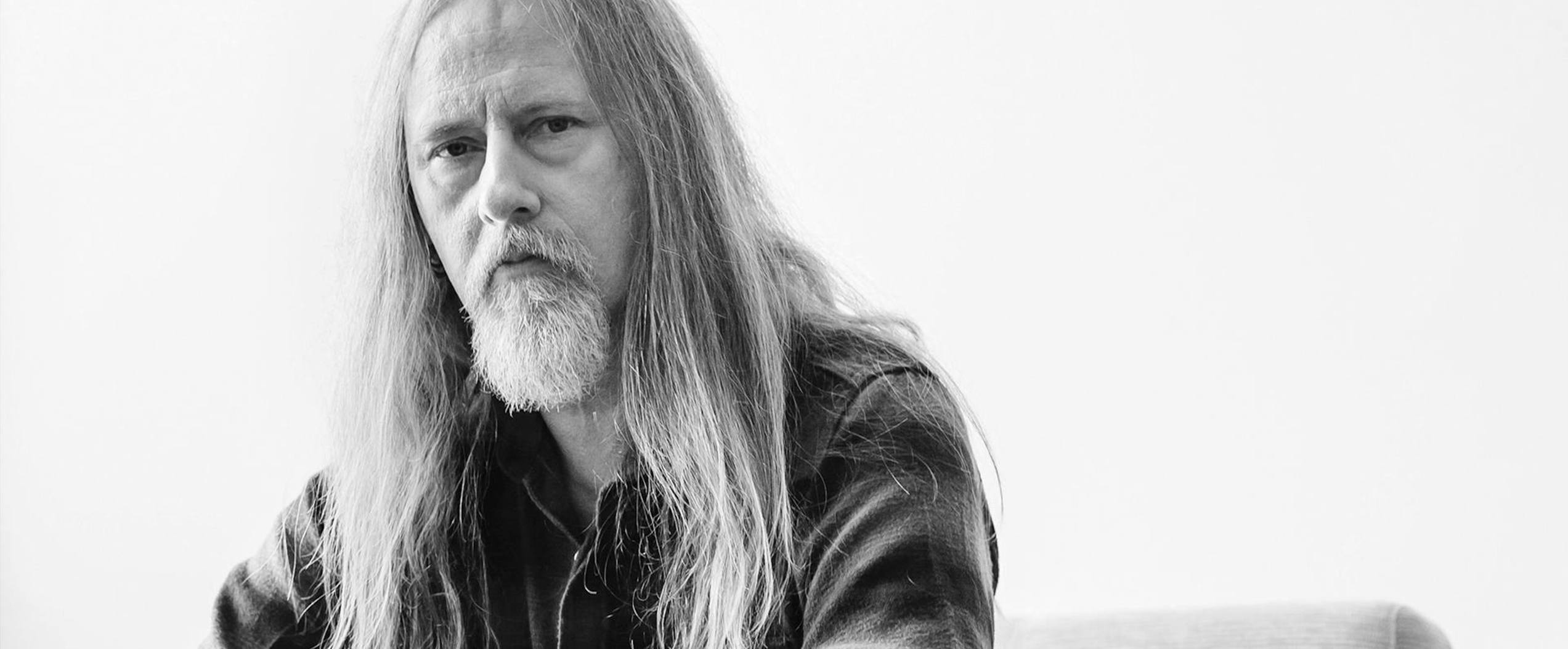 Альбом, который жаждет крови