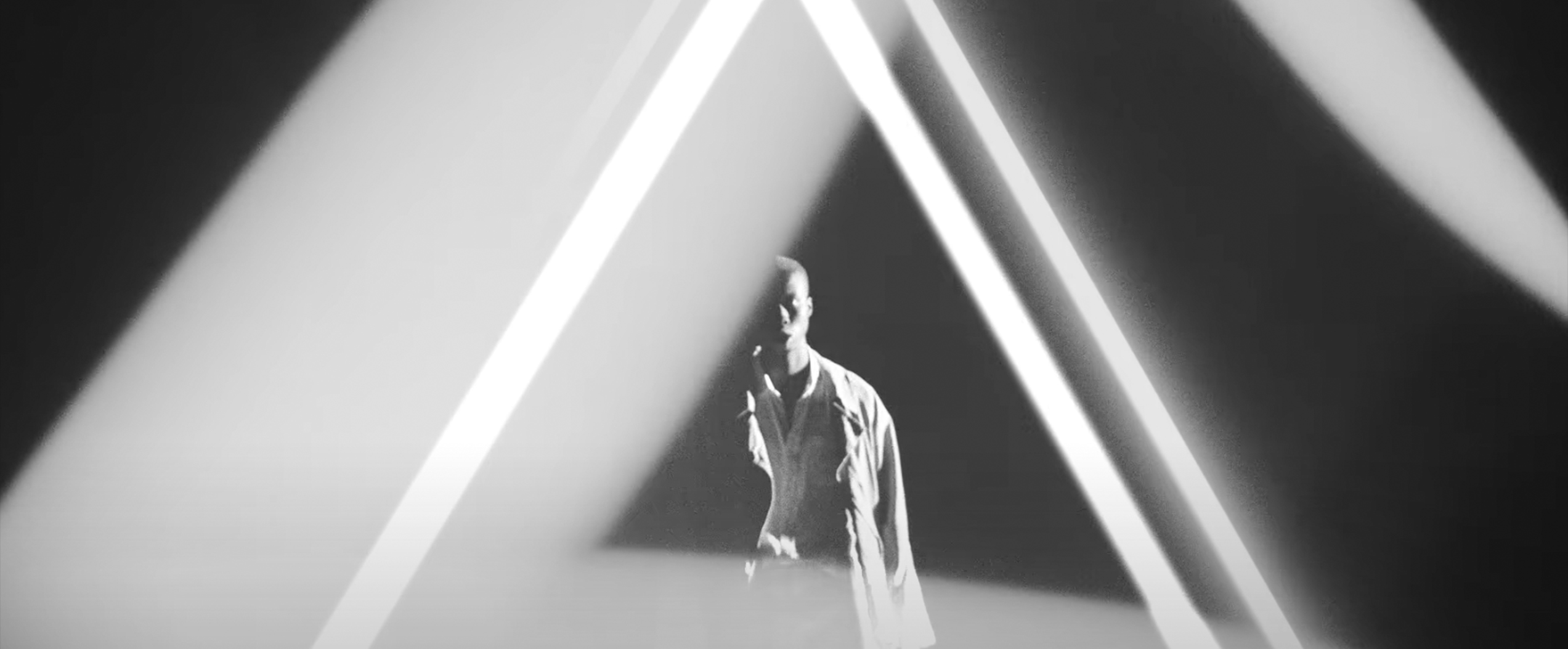 Гипнотическая меланхолия светлой полосы