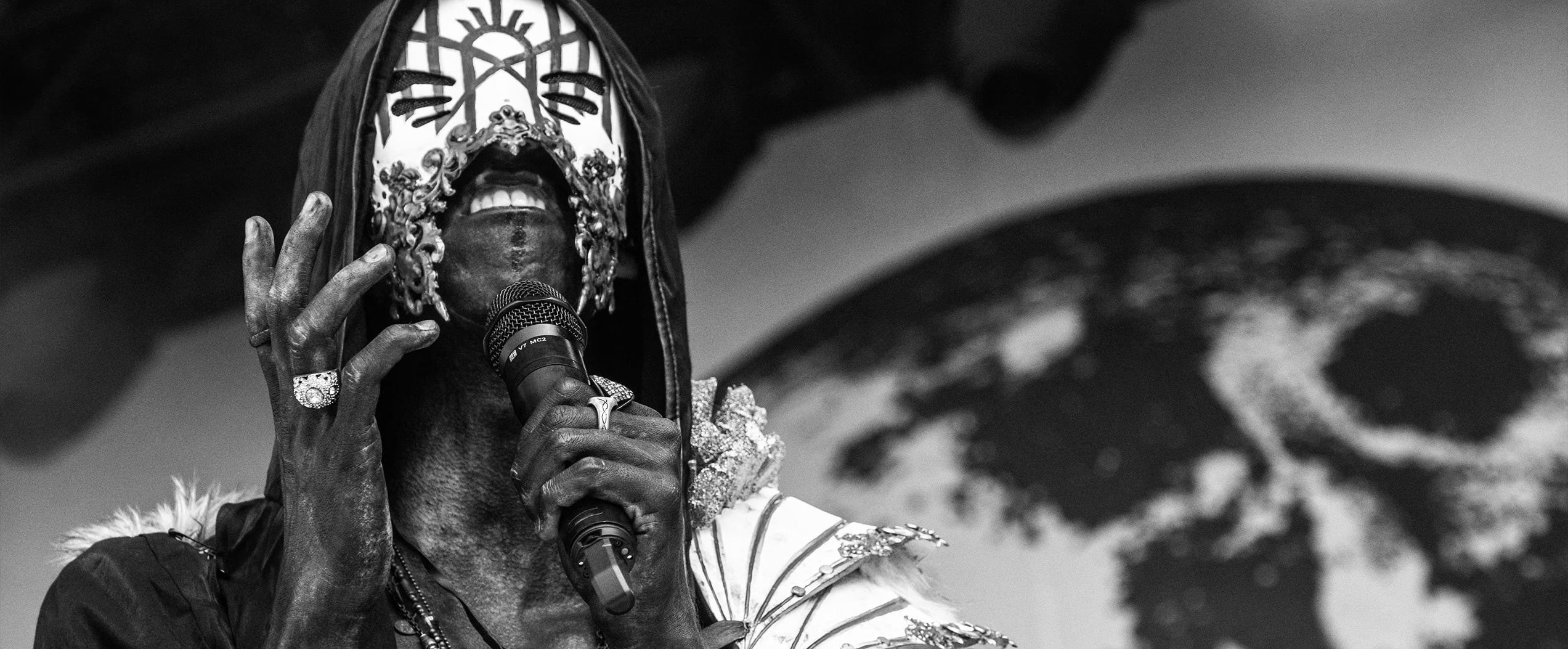 Как далеко можно растянуть рамки метала?