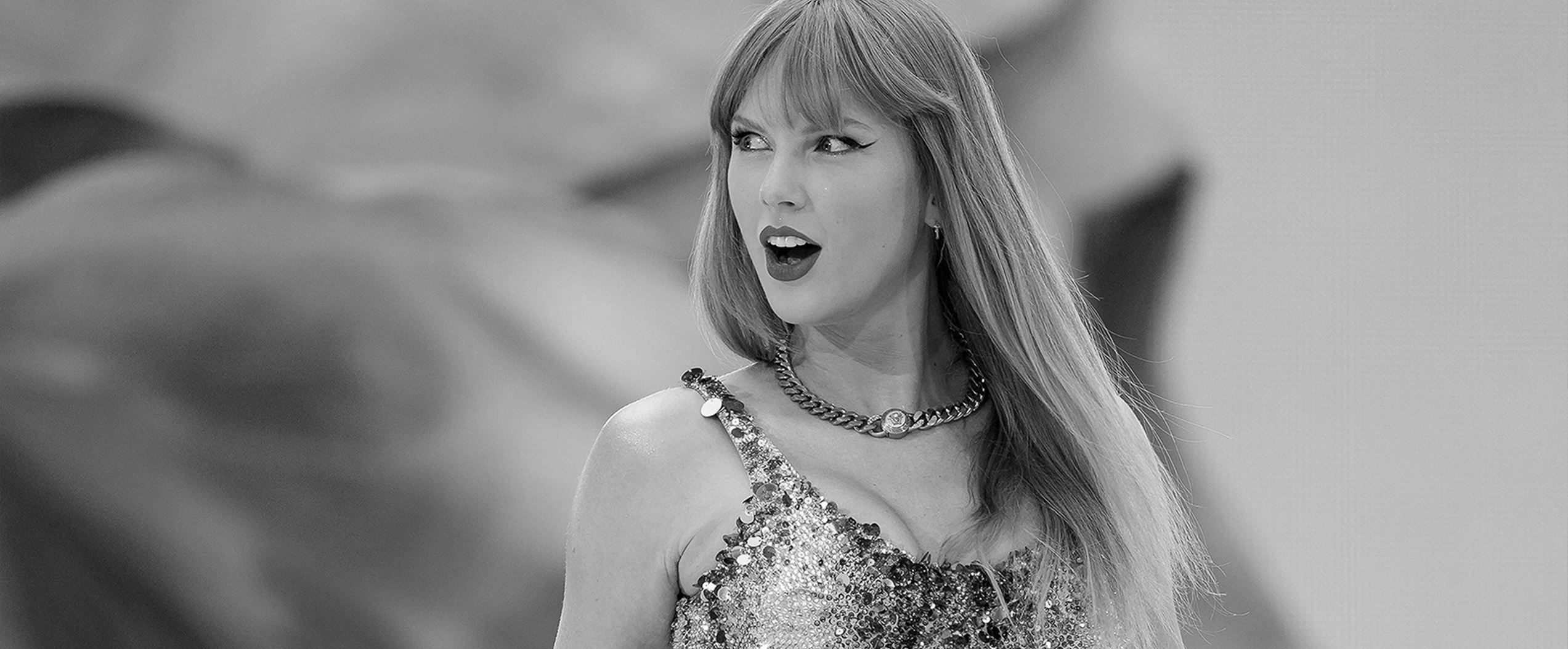 Что делала Тэйлор Свифт в 20 лет?