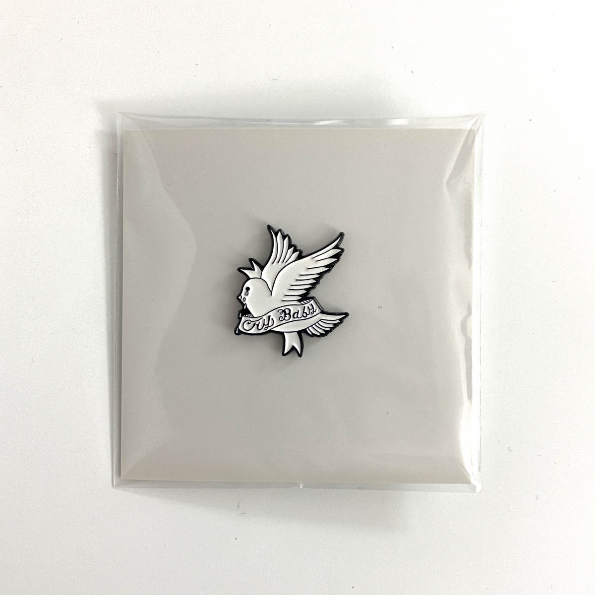 Значок Cry Baby / Lil Peep