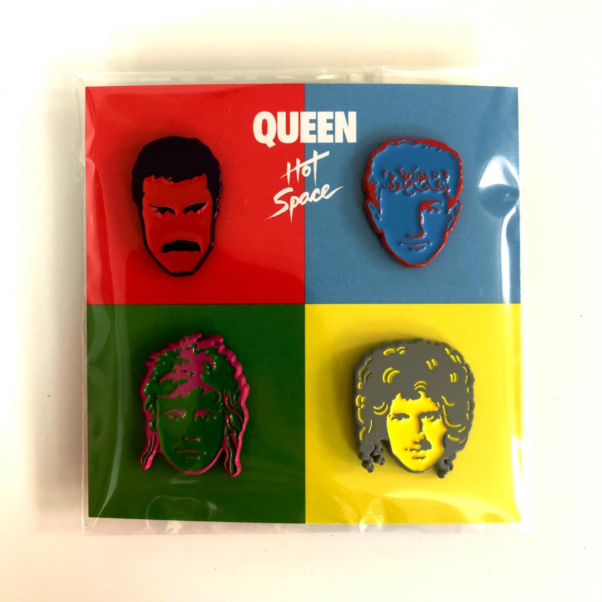 Значок Hot Space / Queen
