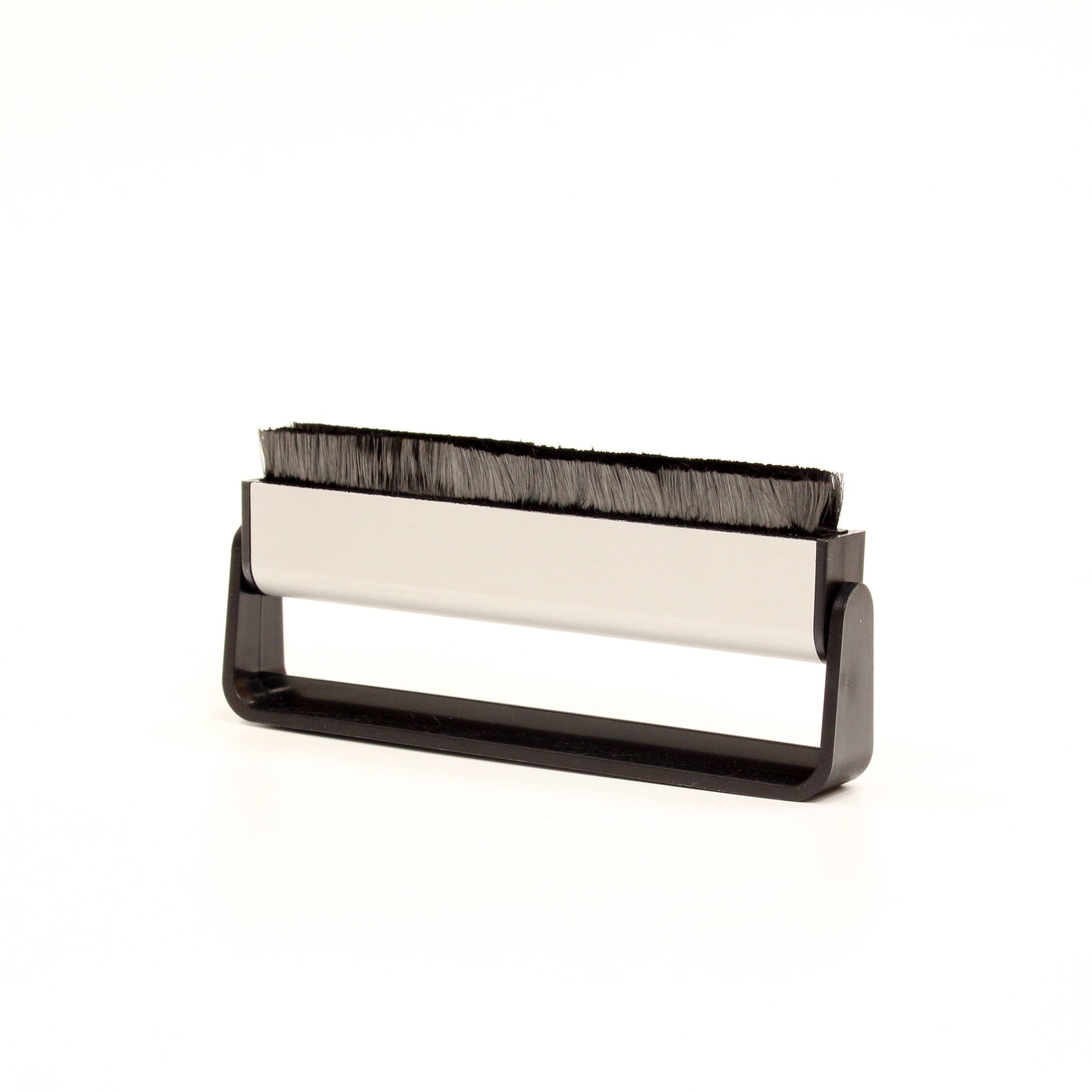 *Антистатическая карбоновая щетка Goka фото 2