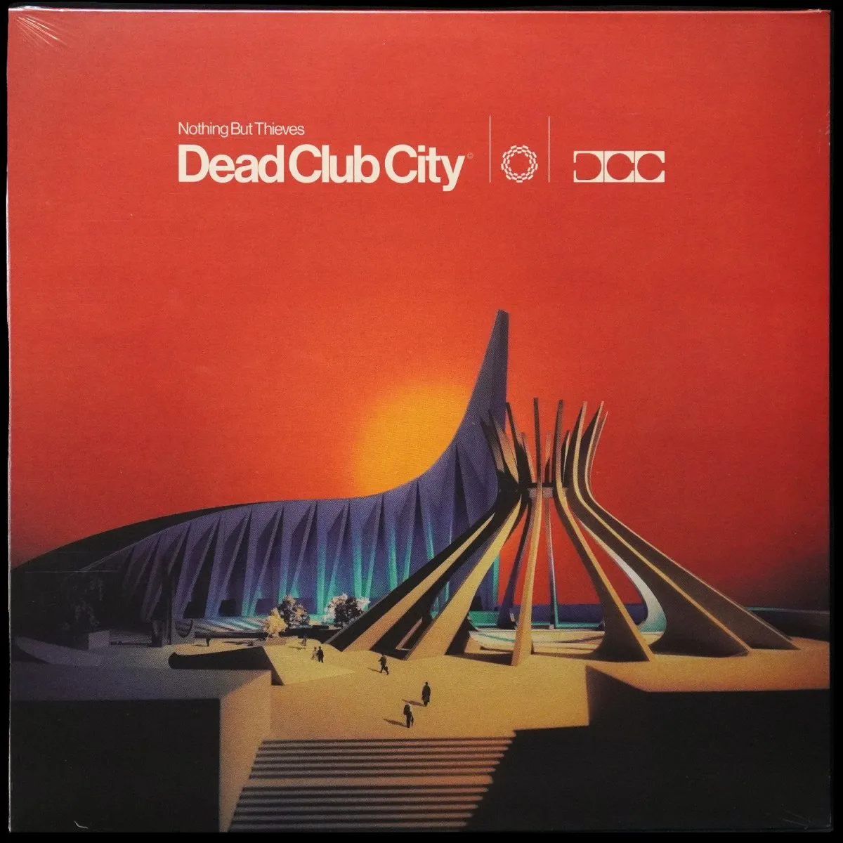 LP Nothing But Thieves — Dead Club City (+ буклет) фото