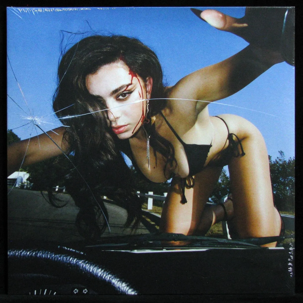 LP Charli XCX — Crash фото