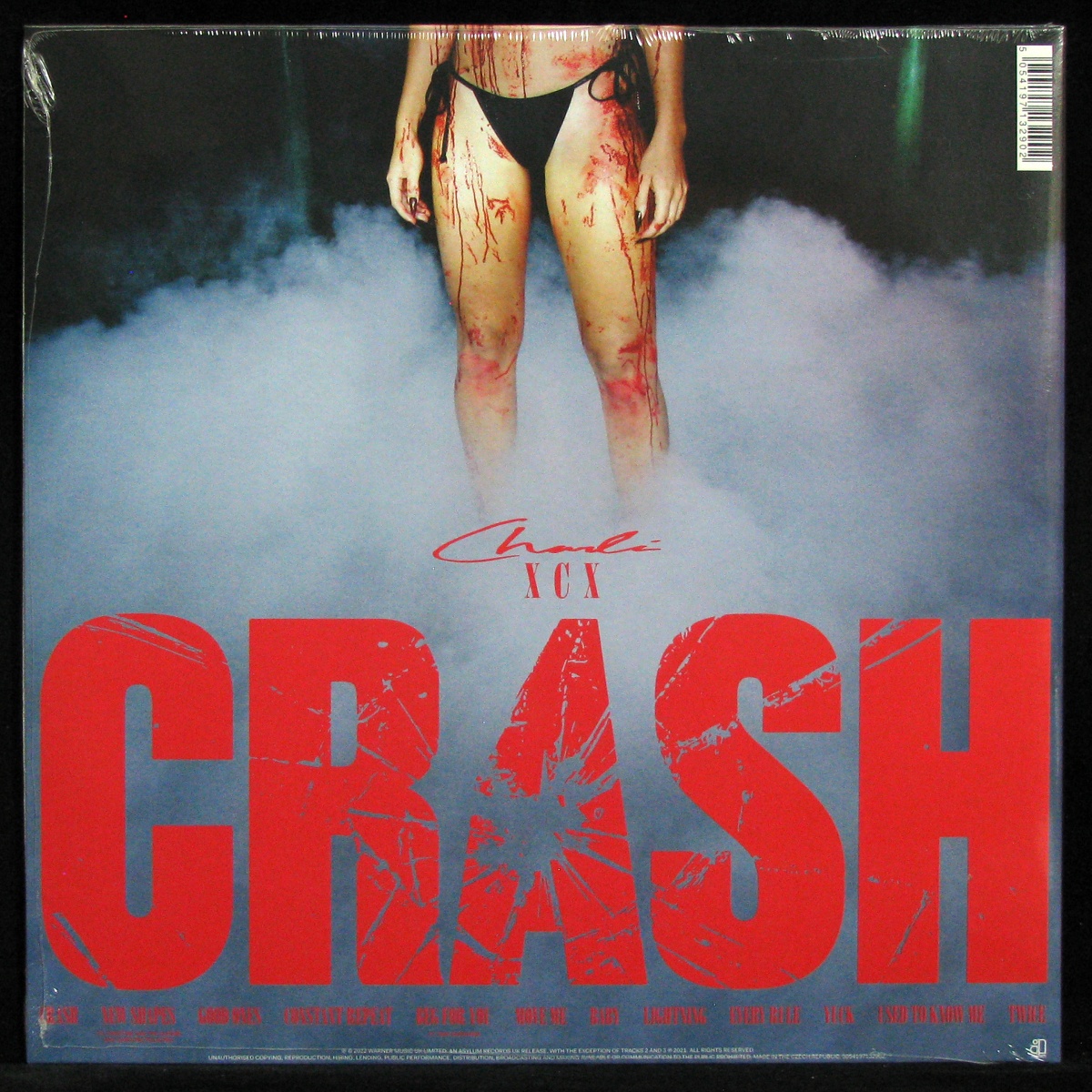 LP Charli XCX — Crash фото 2