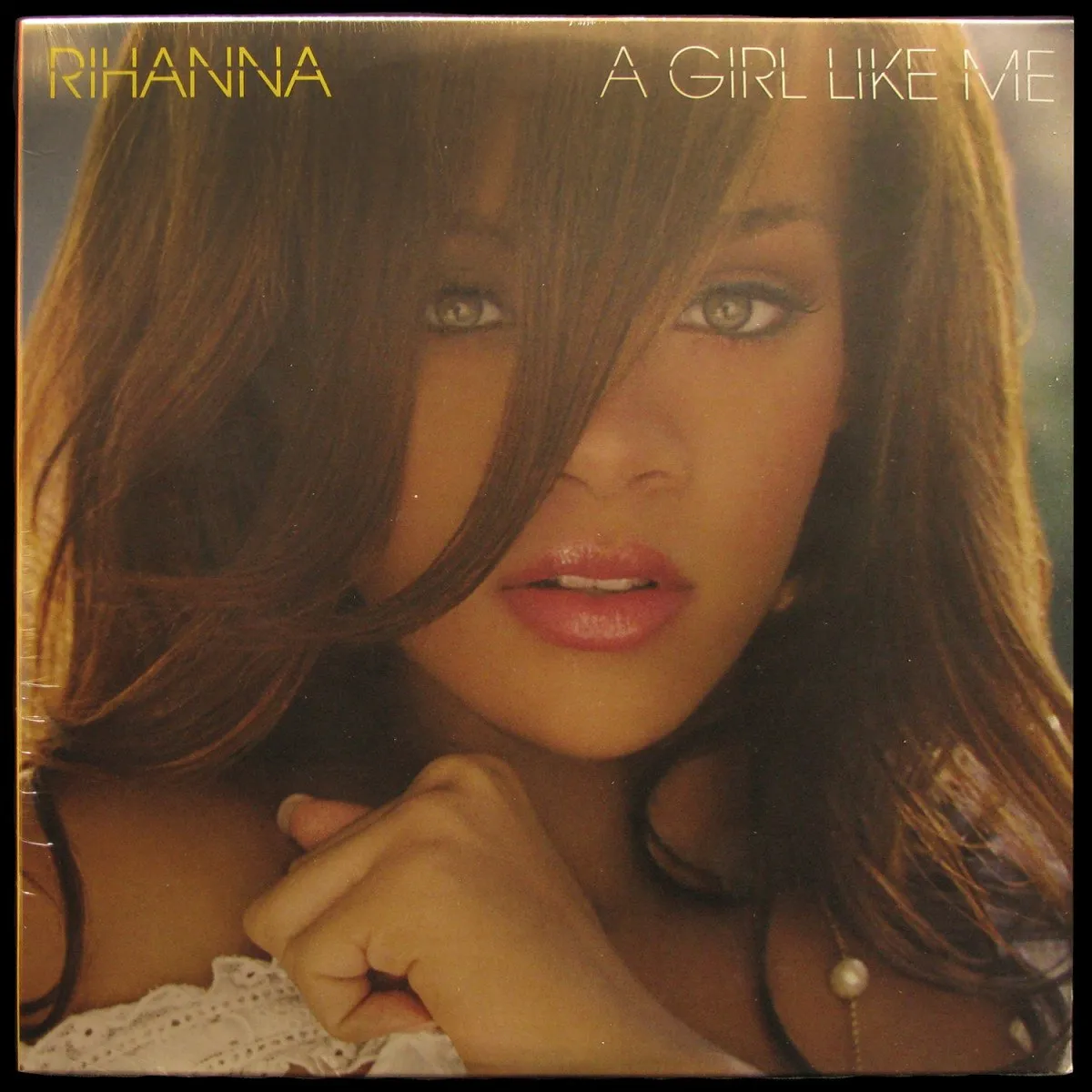 LP Rihanna — A Girl Like Me (2LP) фото