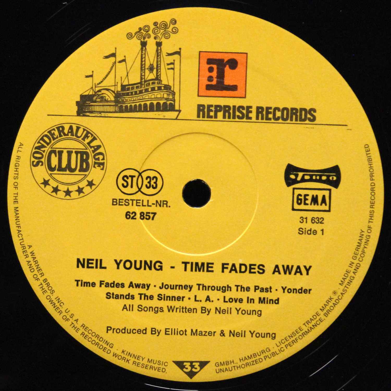 LP Neil Young — Time Fades Away (клубное издание,  + постер) фото 3