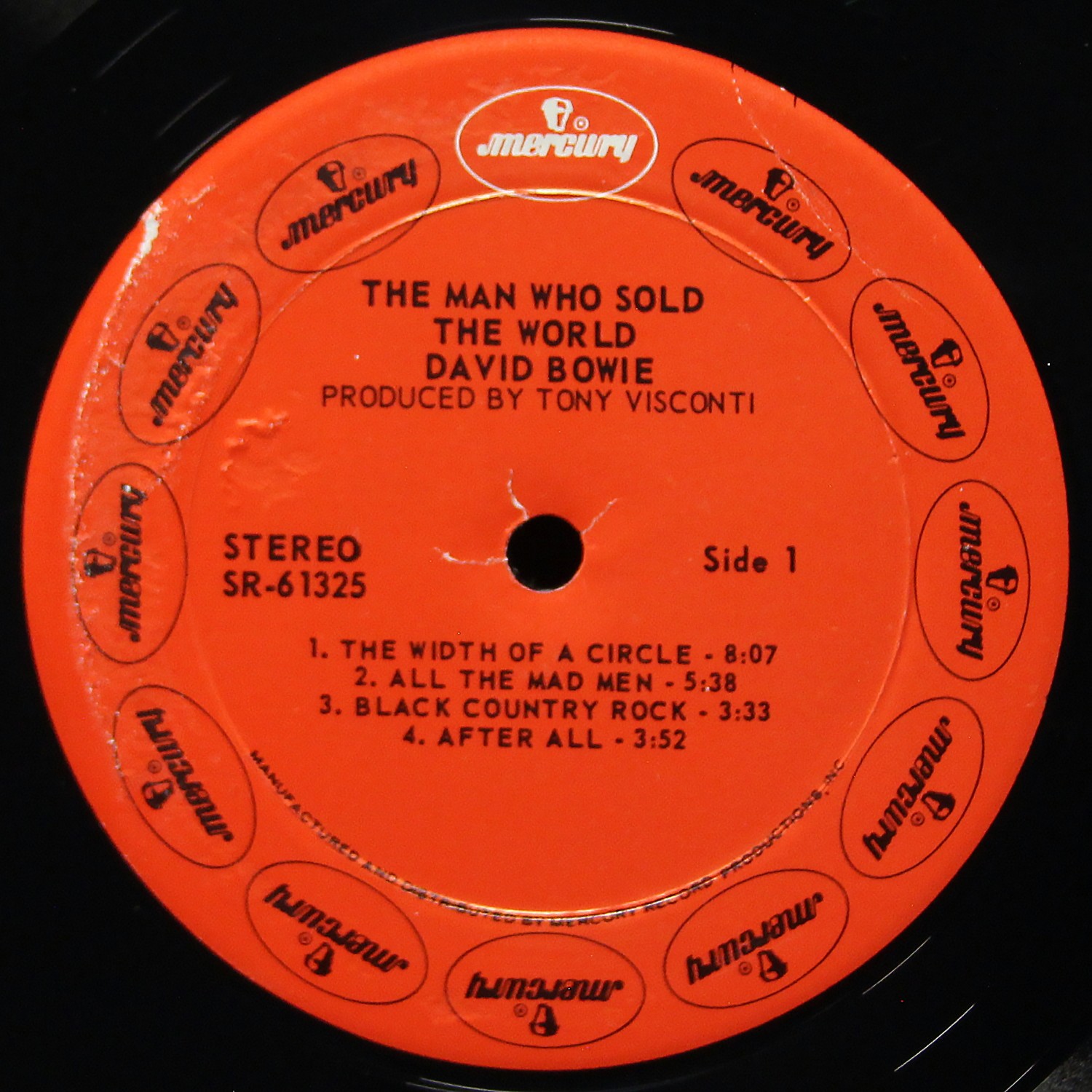 LP David Bowie — Man Who Sold The World фото 3