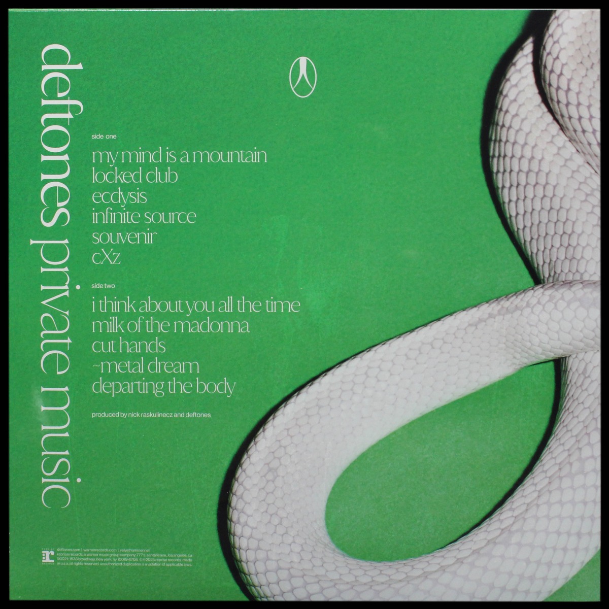 LP Deftones — Private Music (clear vinyl) фото 2