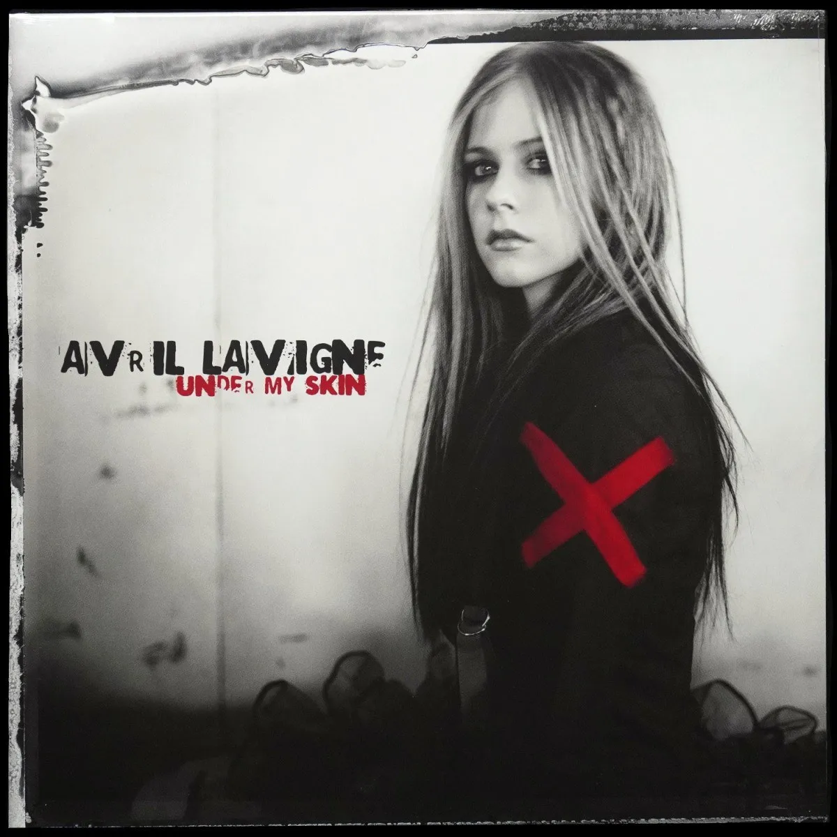 LP Avril Lavigne — Under My Skin фото