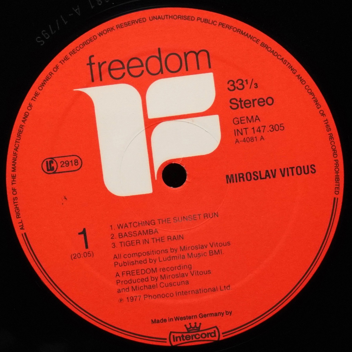 LP Miroslav Vitous — Miroslav фото 3