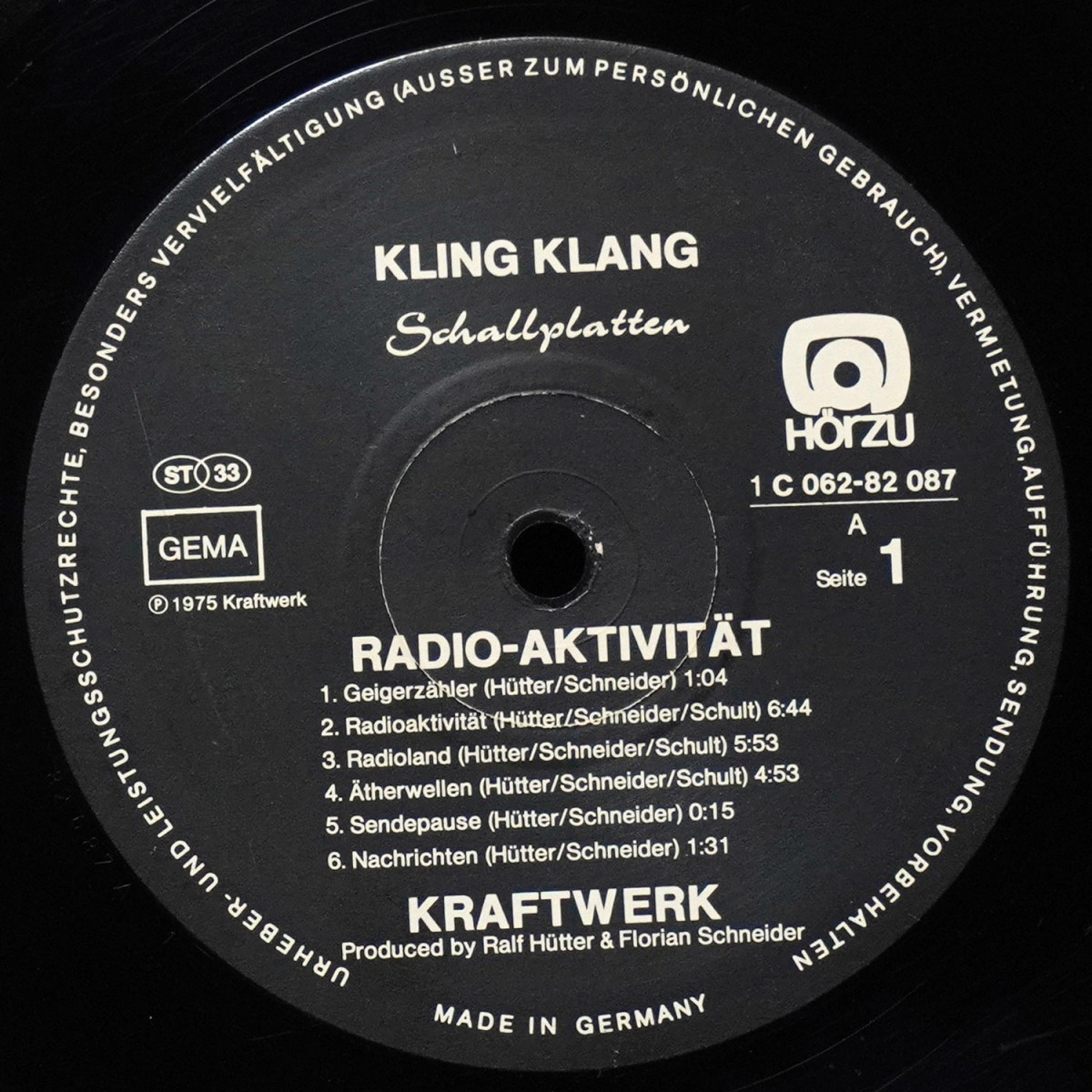 LP Kraftwerk — Radio-Aktivitat фото 3