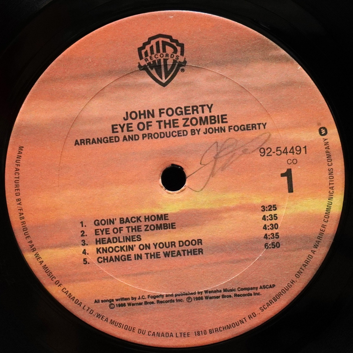 LP John Fogerty — Eye Of The Zombie фото 2
