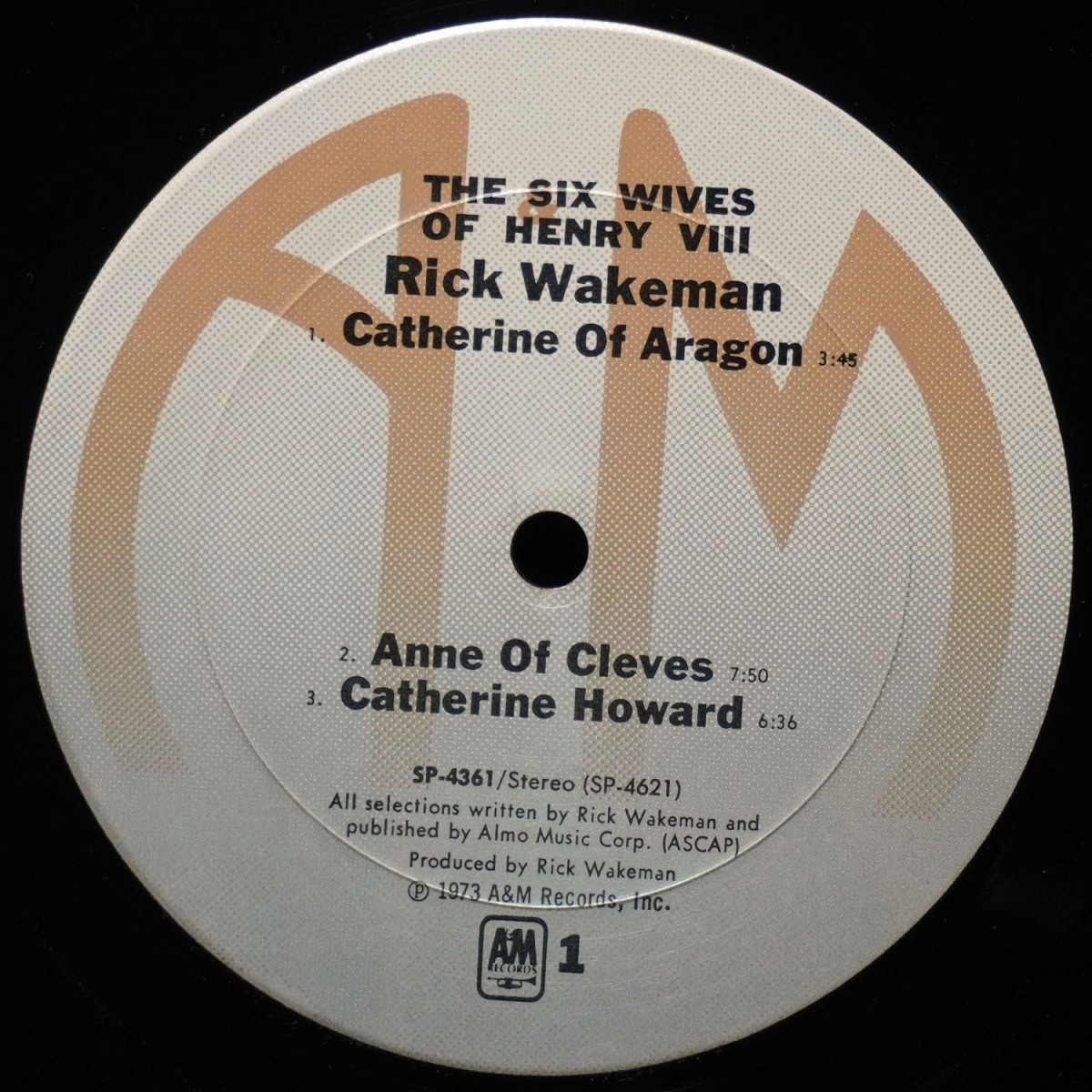 LP Rick Wakeman — Six Wives Of Henry VIII фото 3