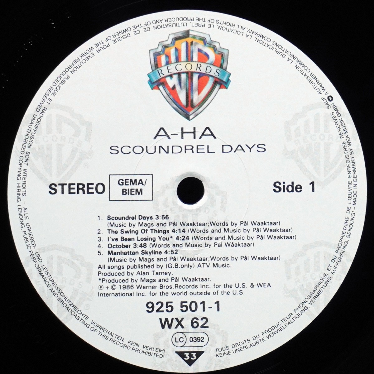 LP A-ha — Scoundrel Days фото 3