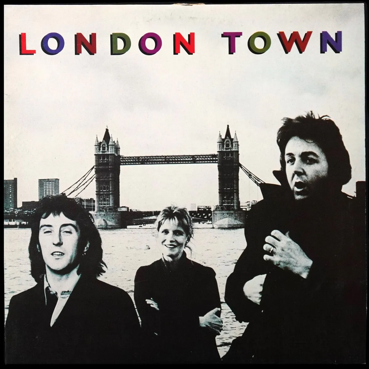 LP Wings — London Town фото