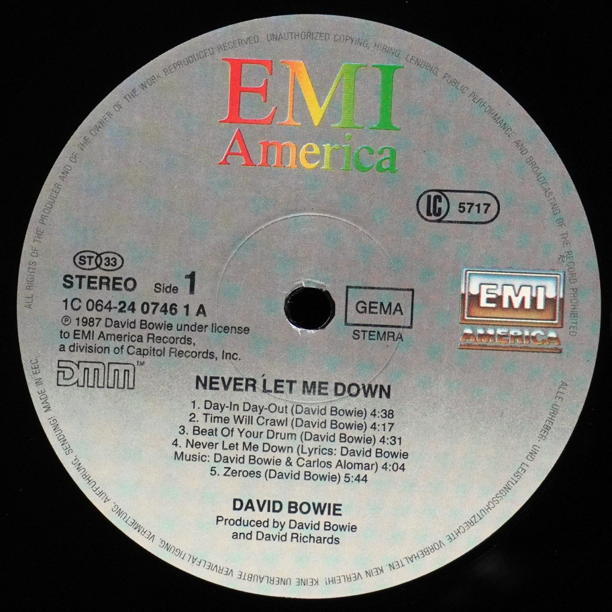 LP David Bowie — Never Let Me Down фото 3