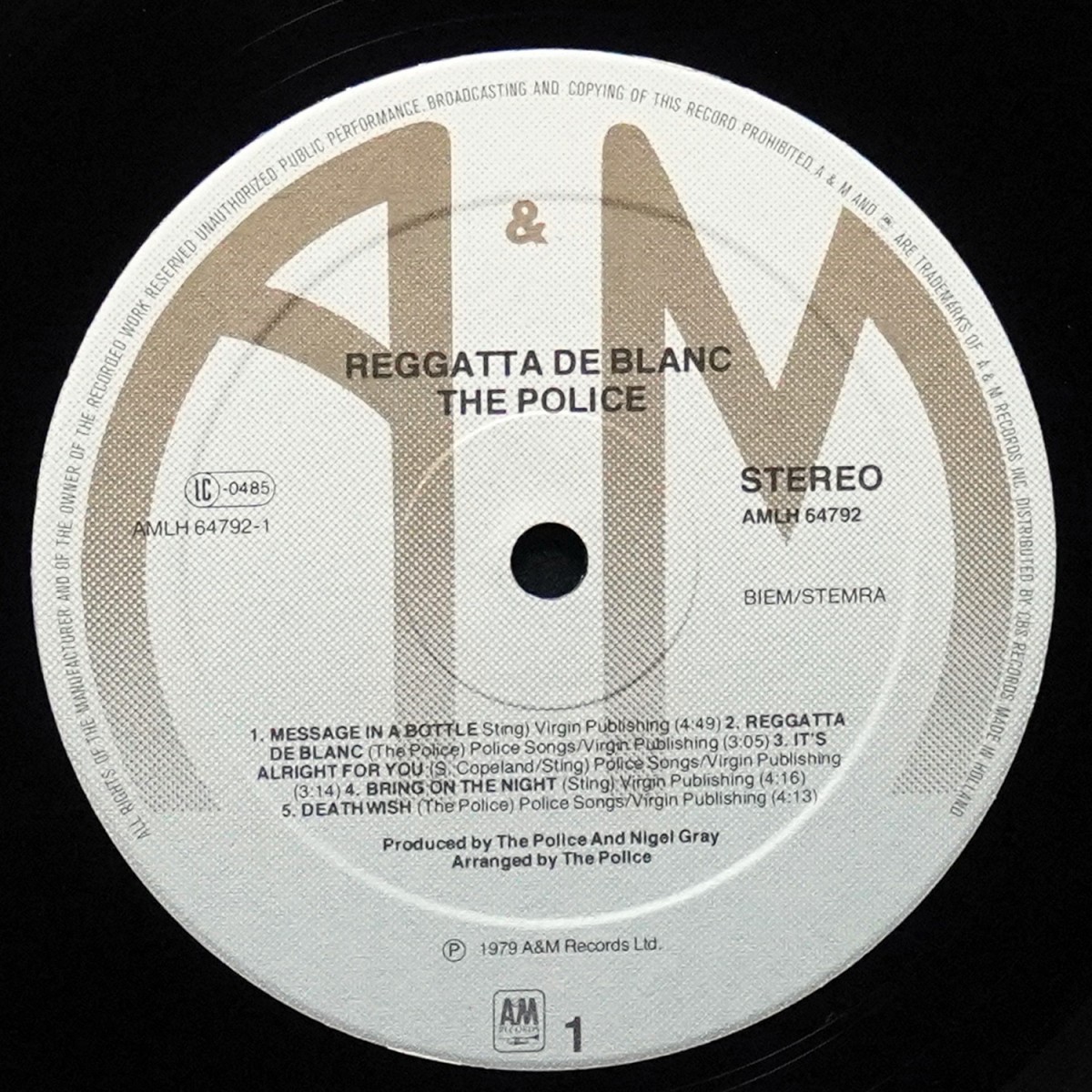 LP Police — Reggatta De Blanc фото 3