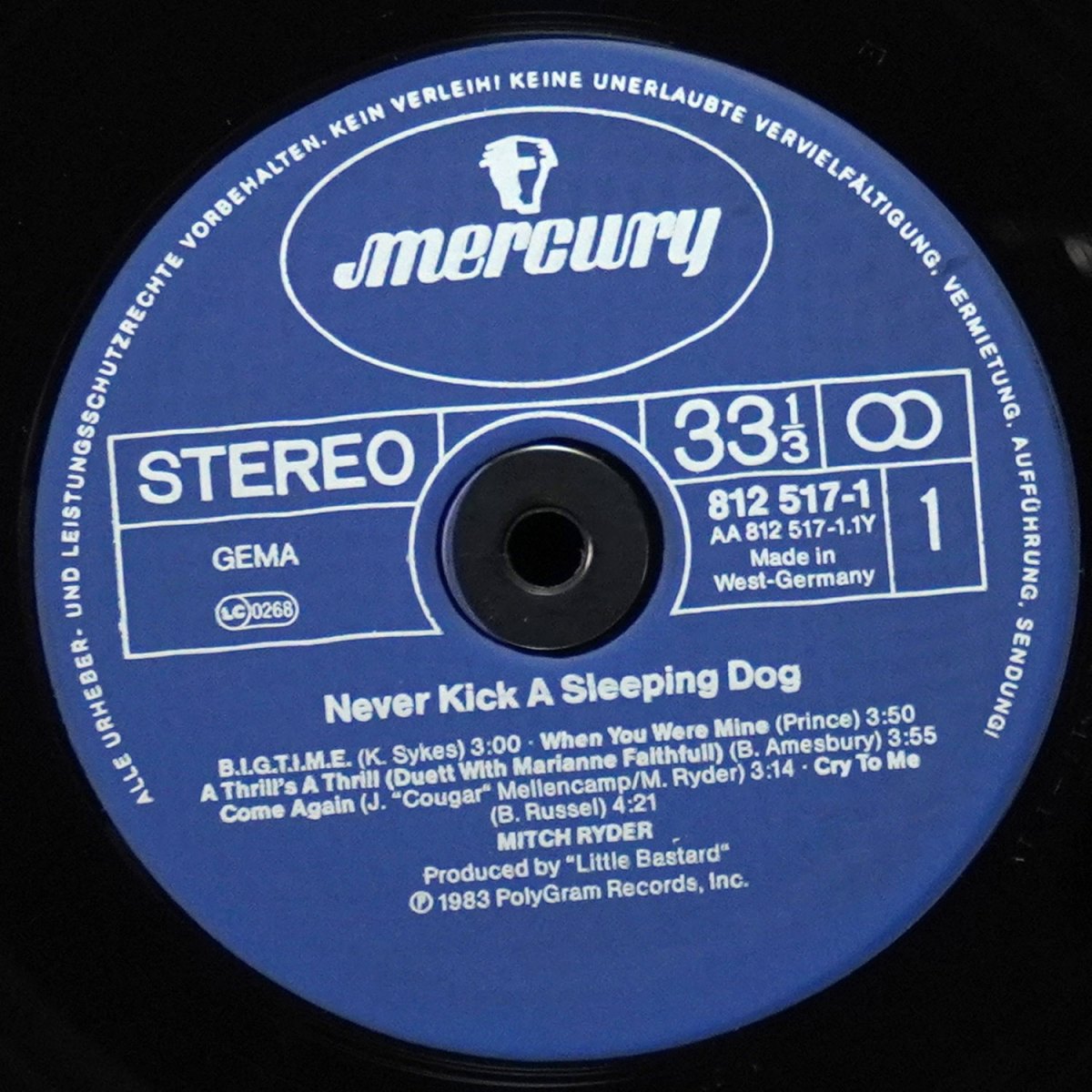 LP Mitch Ryder — Never Kick A Sleeping Dog фото 2