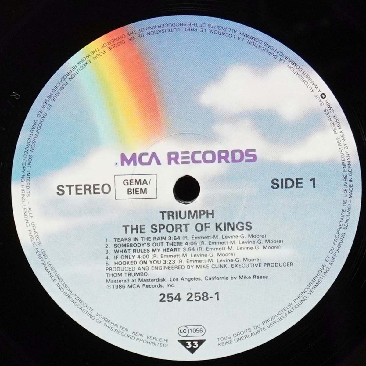 LP Triumph — Sport Of Kings фото 3