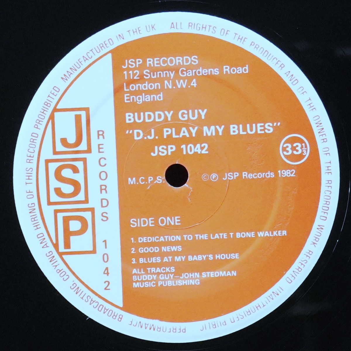 LP Buddy Guy — D. J. Play My Blues фото 3