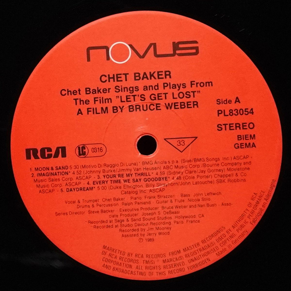 LP Chet Baker — Chet Baker Sings And Plays From The Film 'Let's Get Lost' фото 3