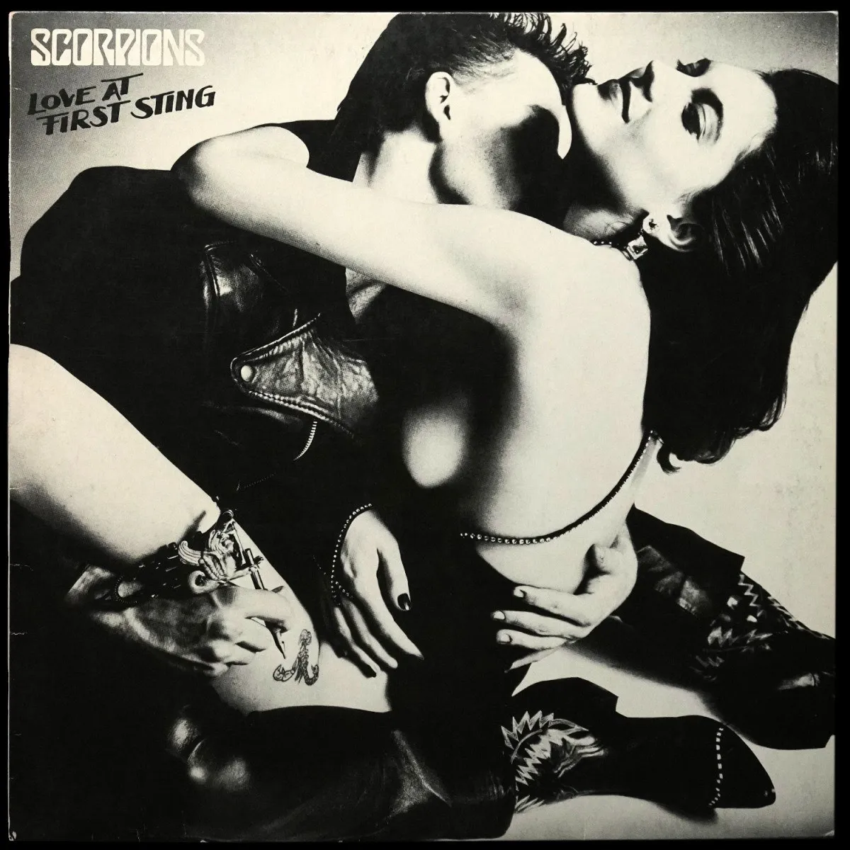 LP Scorpions — Love At First Sting фото