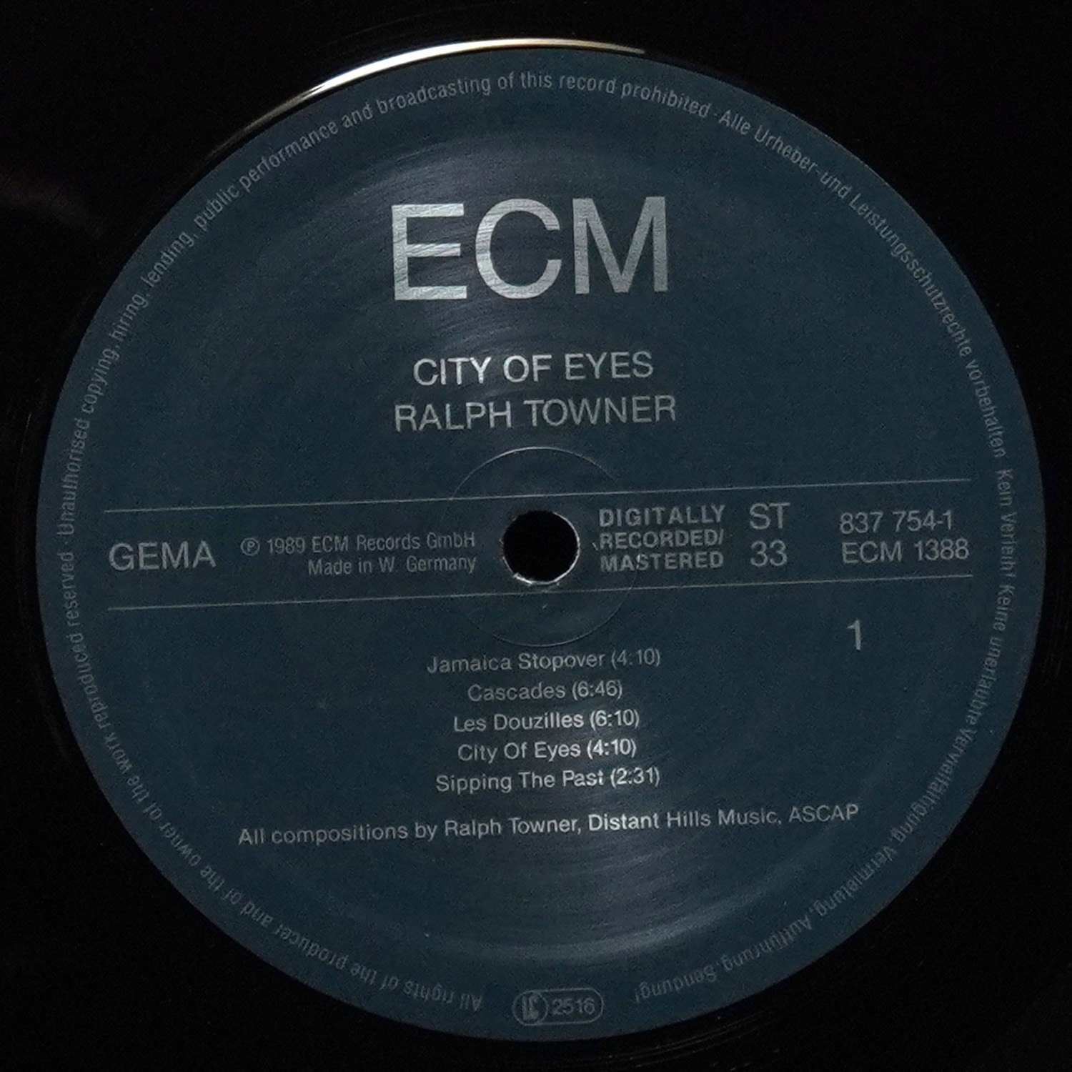 LP Ralph Towner — City Of Eyes фото 3