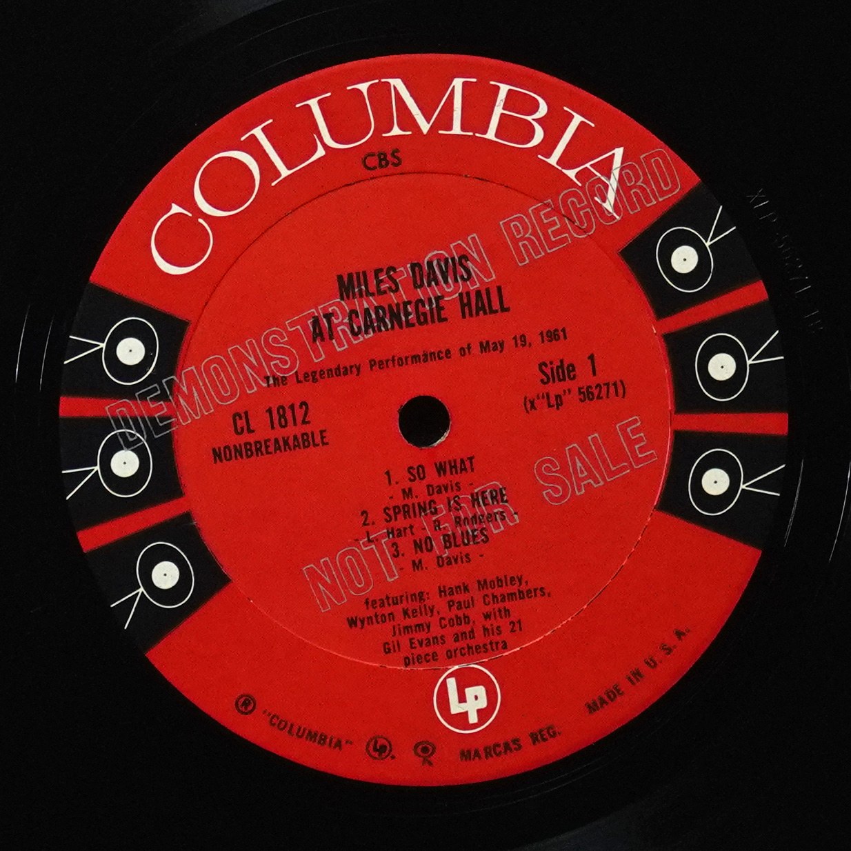 LP Miles Davis — Miles Davis At Carnegie Hall (моно) фото 3
