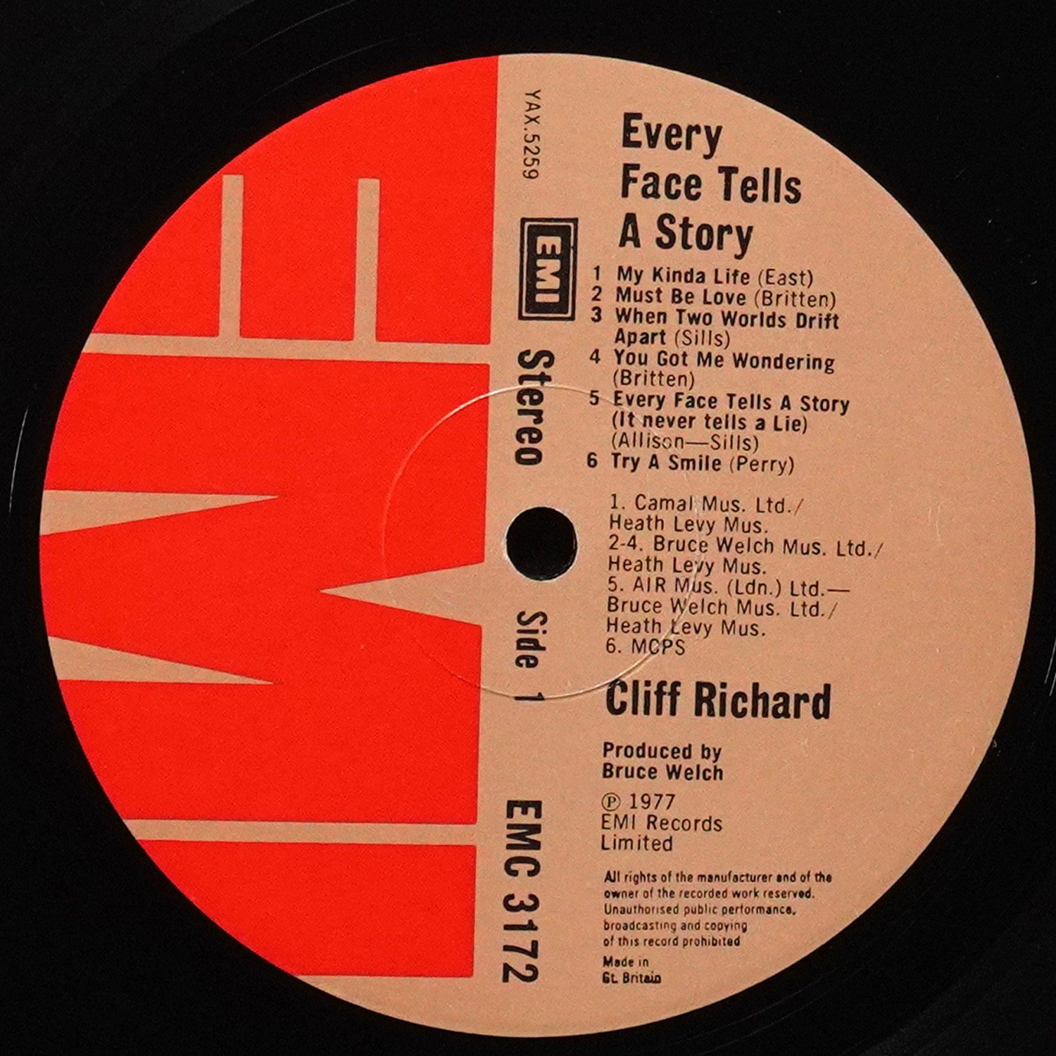 LP Cliff Richard — Every Face Tells A Story фото 2