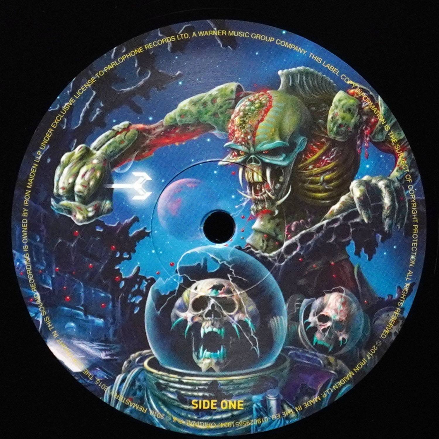 LP Iron Maiden — Final Frontier (2LP) фото 3