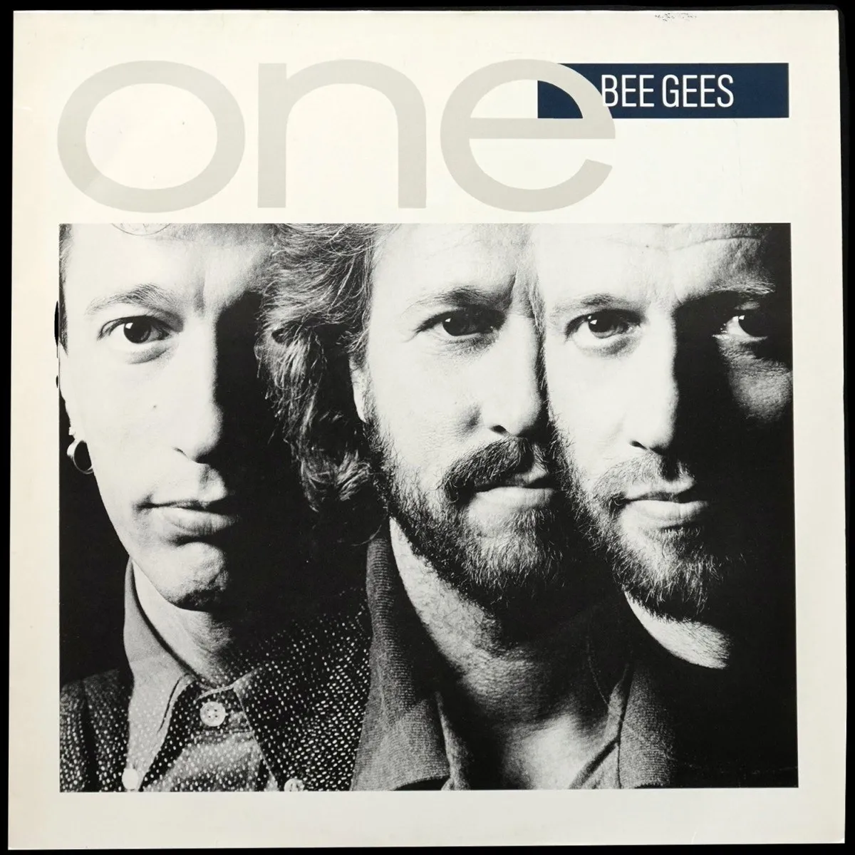 LP Bee Gees — One фото