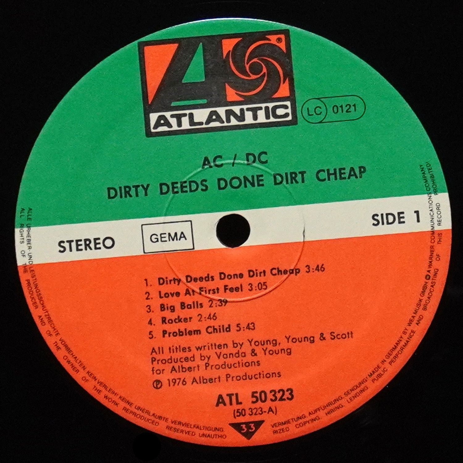LP AC/DC — Dirty Deeds Done Dirt Cheap фото 3